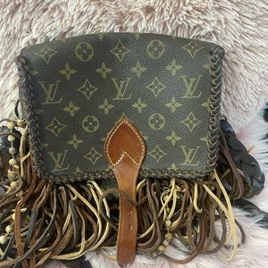 Louis Vuitton Cartouchiere MM